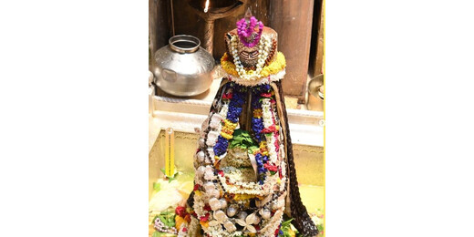 शनिवार को पड़ रहा सावन पूर्णिमा, इस शुभ मुहूर्त में बांधे भाई की कलाई पर राखी